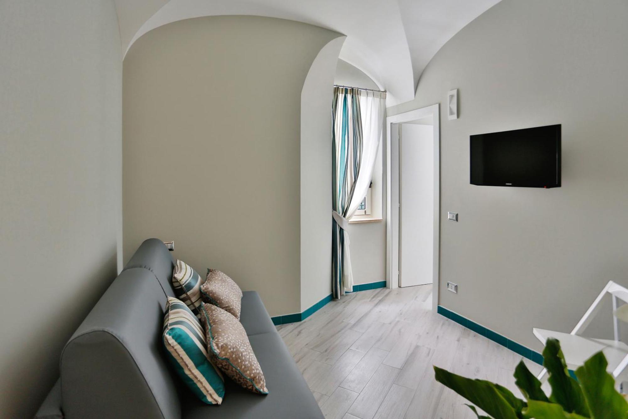 Amalfi Apartments Design Centro Storico ภายนอก รูปภาพ