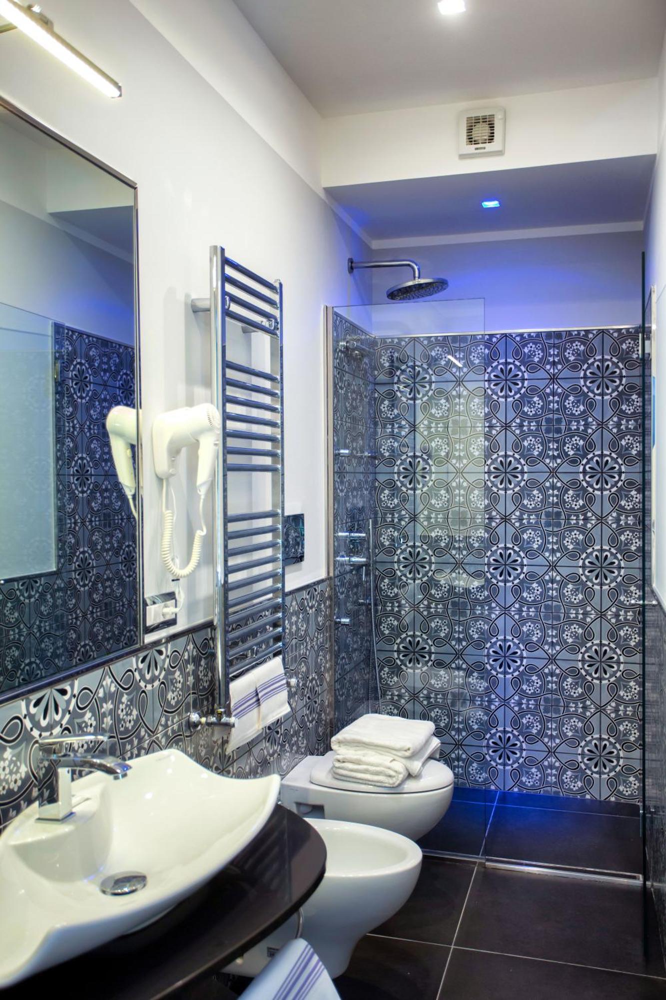 Amalfi Apartments Design Centro Storico ภายนอก รูปภาพ