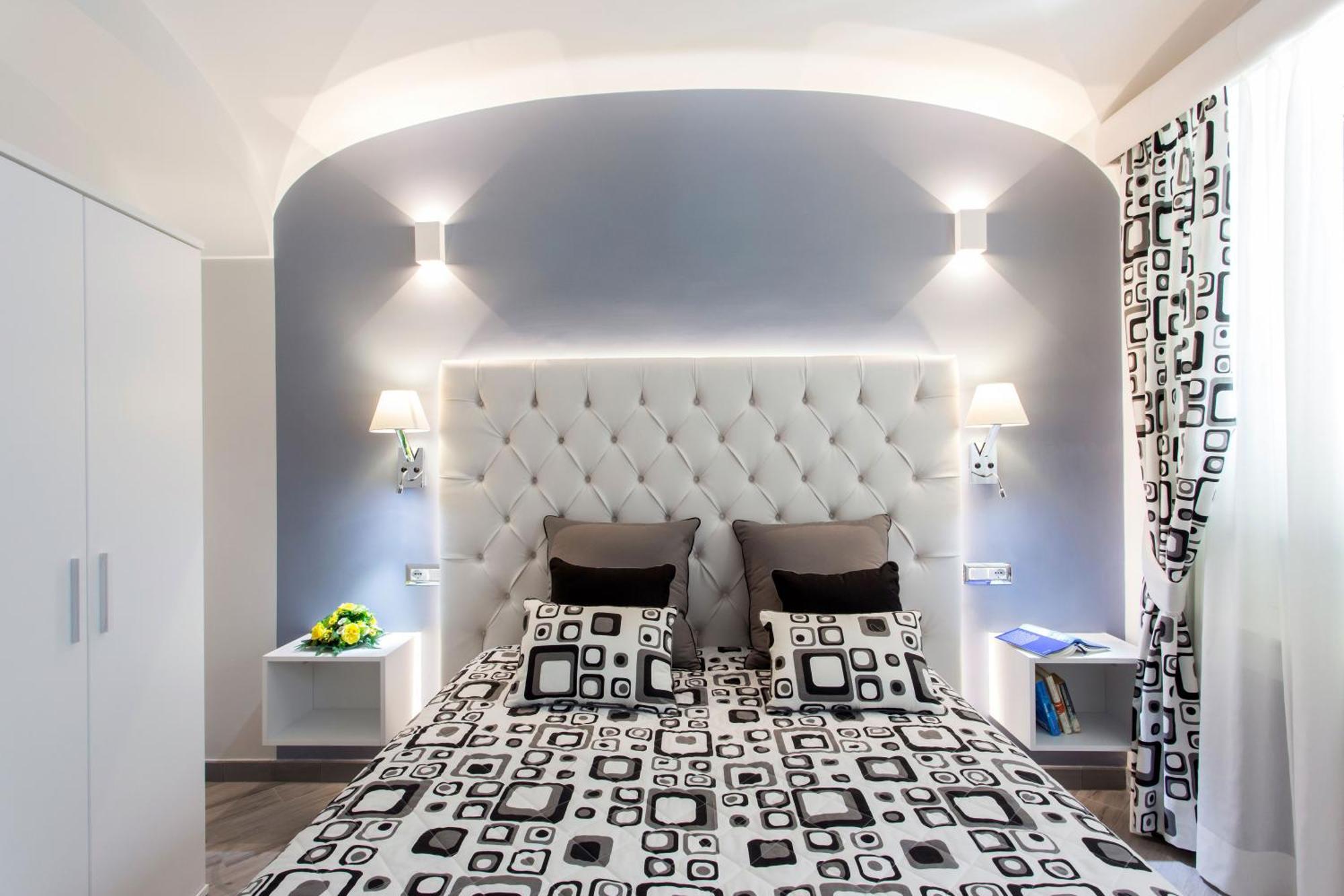Amalfi Apartments Design Centro Storico ภายนอก รูปภาพ